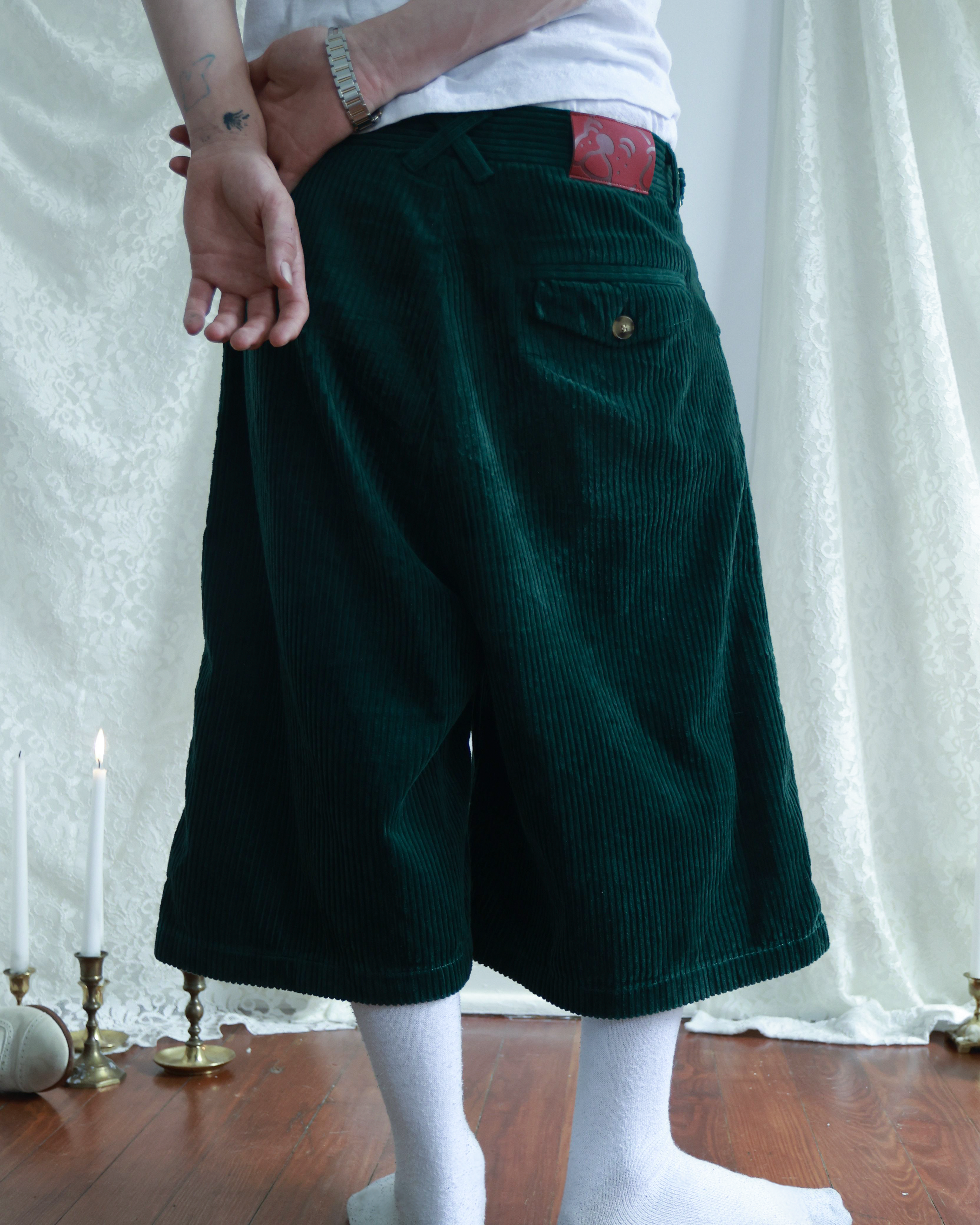 Lounge Shorts in Pine