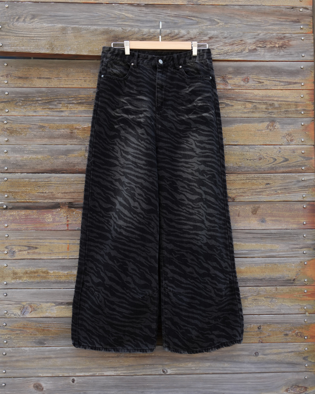 Siberian Denim in Black