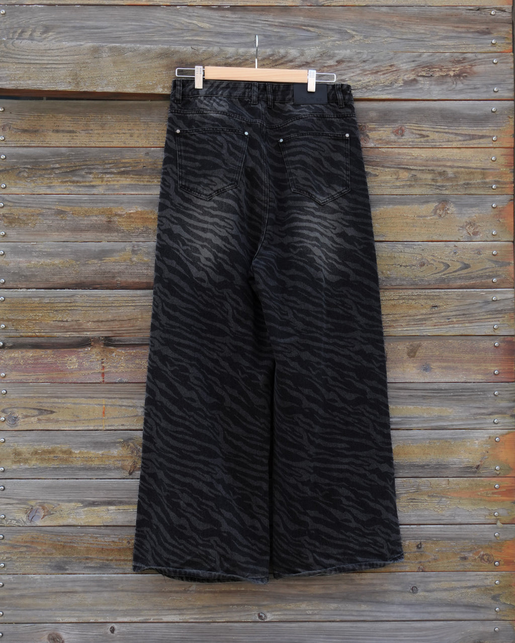 Siberian Denim in Black