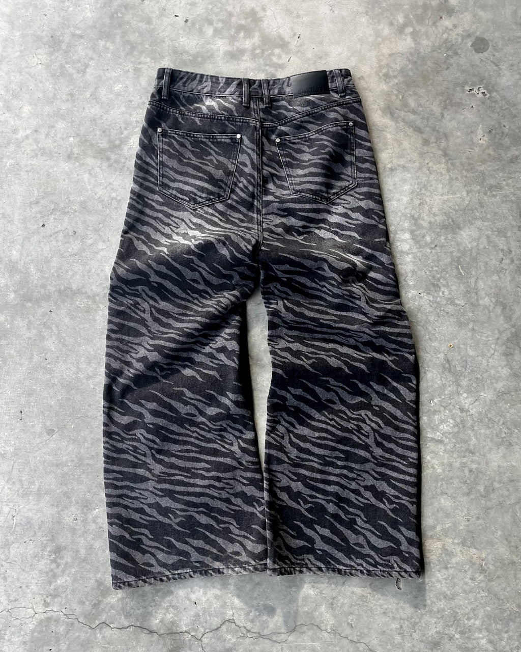 Siberian Denim in Black