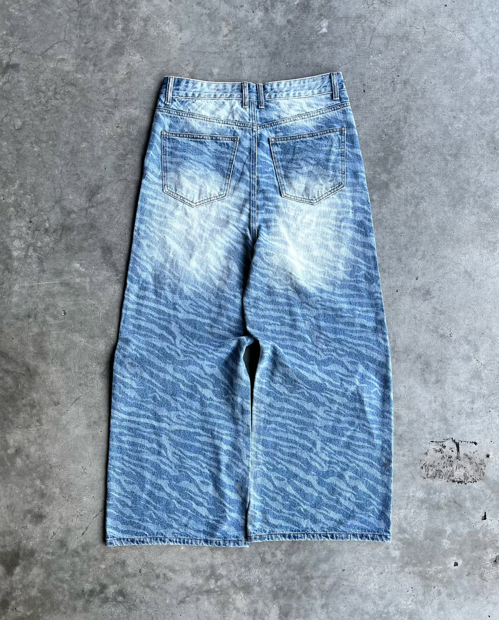 Siberian Jeans in Blue